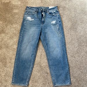 American eagle mom straight jean size 12 short